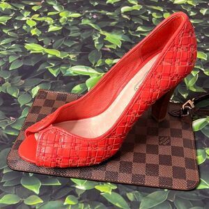 * Elliot Luca orange, leather peep, toe heels